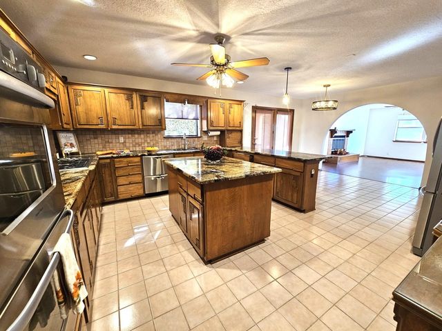 13216 Circulo Largo NE, Albuquerque, NM 87112