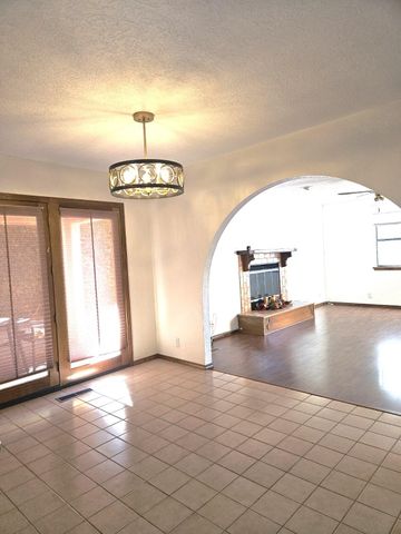 13216 Circulo Largo NE, Albuquerque, NM 87112