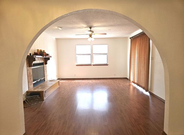 13216 Circulo Largo NE, Albuquerque, NM 87112
