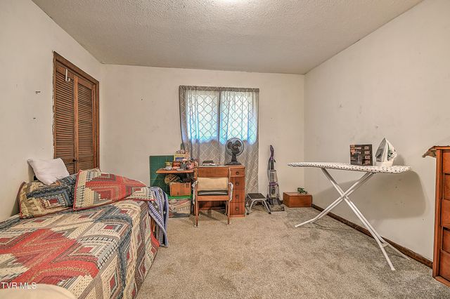 725 Gray Sta-Sul Springs Road, Jonesborough, TN 37659