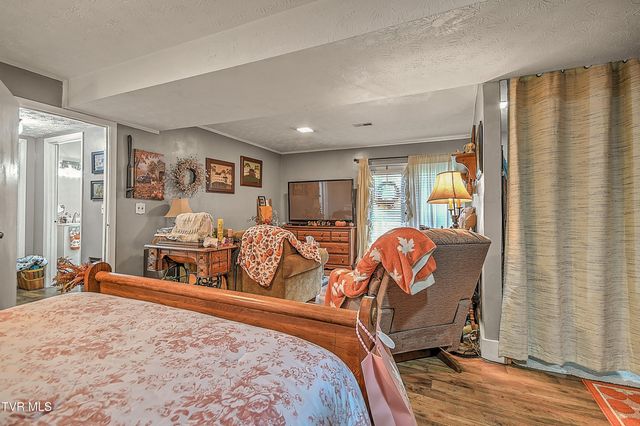 725 Gray Sta-Sul Springs Road, Jonesborough, TN 37659