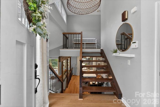 7611 Robin Crest Road, Charlotte, NC 28226