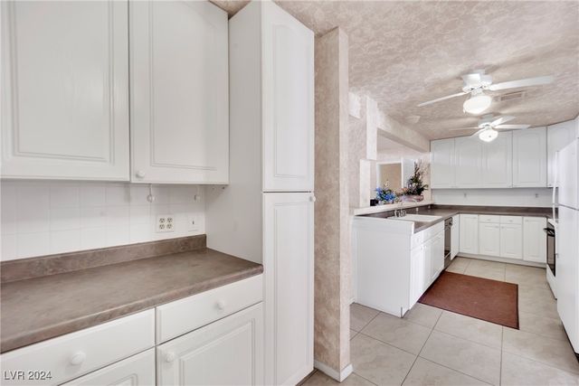 5290 Obannon Drive, Las Vegas, NV 89146