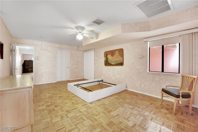 5290 Obannon Drive, Las Vegas, NV 89146