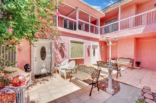 5290 Obannon Drive, Las Vegas, NV 89146