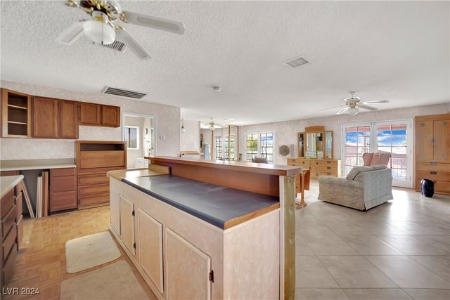 5290 Obannon Drive, Las Vegas, NV 89146