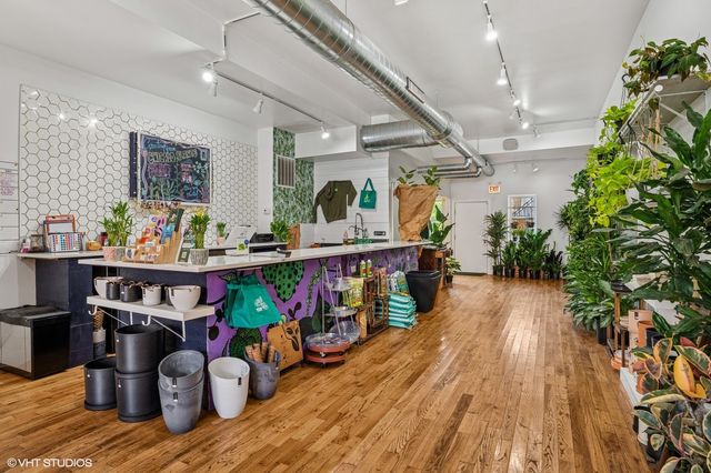2321 W NORTH Avenue, Chicago, IL 60647