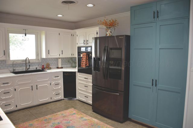 1707 W Bedford Street, Dimmitt, TX 79027