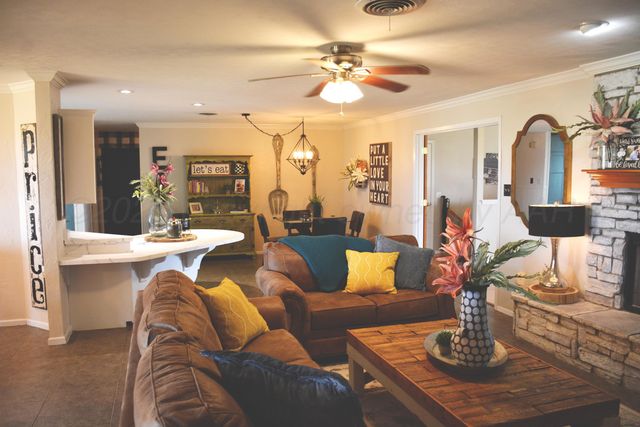 1707 W Bedford Street, Dimmitt, TX 79027