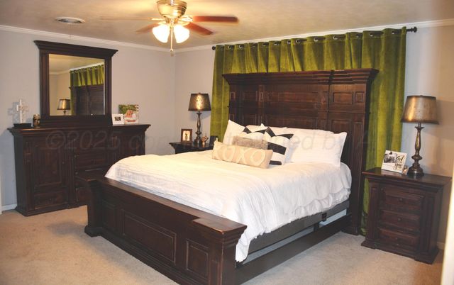 1707 W Bedford Street, Dimmitt, TX 79027