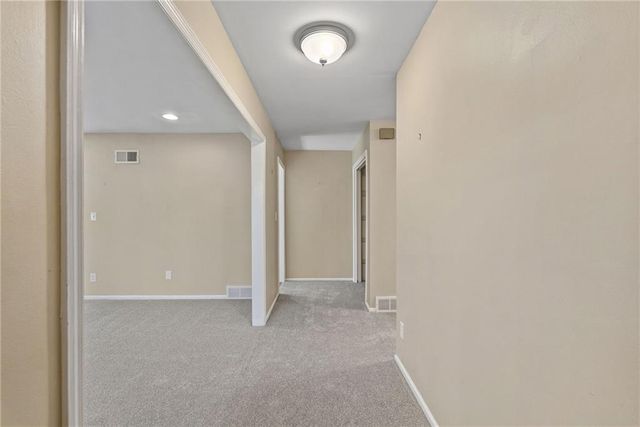 5717 METCALF Court, Overland Park, KS 66202