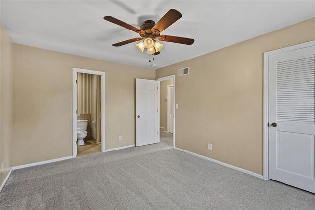 5717 METCALF Court, Overland Park, KS 66202
