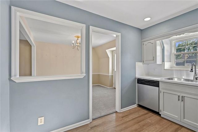 5717 METCALF Court, Overland Park, KS 66202