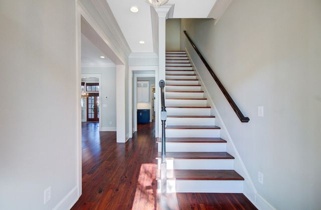 121 Sabal Court, Summerville, SC 29483