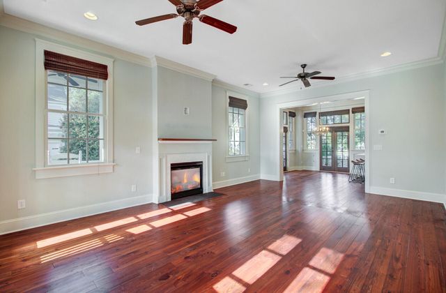 121 Sabal Court, Summerville, SC 29483