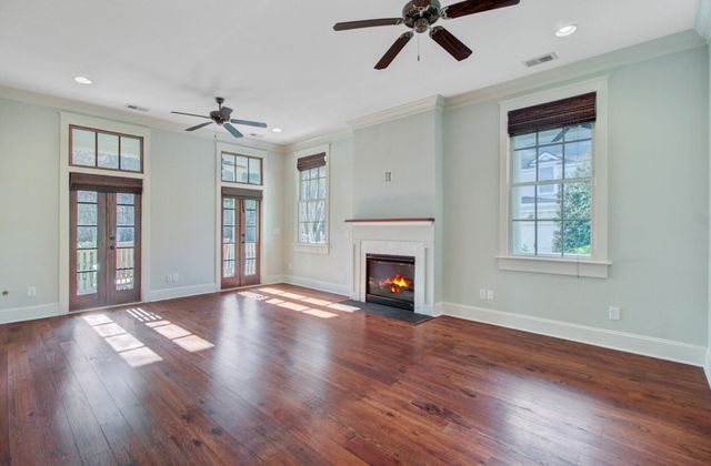 121 Sabal Court, Summerville, SC 29483