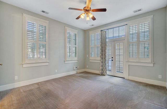 121 Sabal Court, Summerville, SC 29483