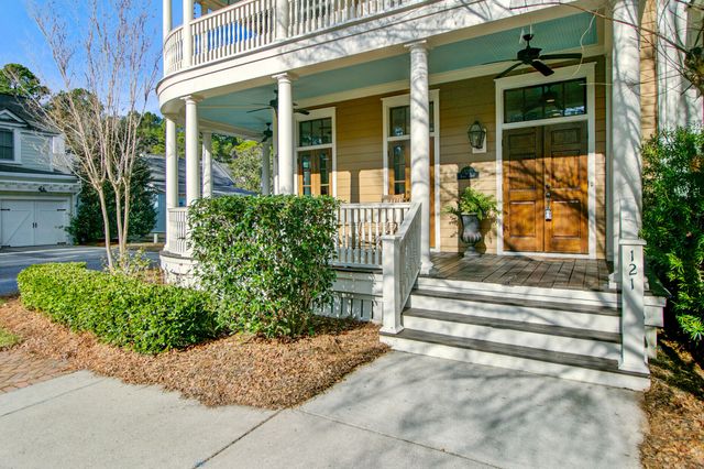 121 Sabal Court, Summerville, SC 29483