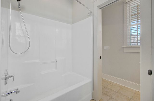 121 Sabal Court, Summerville, SC 29483