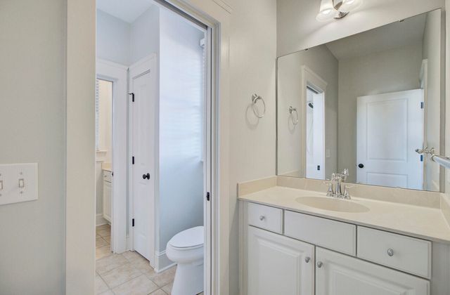 121 Sabal Court, Summerville, SC 29483