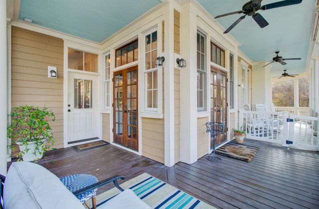 121 Sabal Court, Summerville, SC 29483