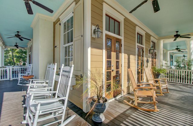 121 Sabal Court, Summerville, SC 29483