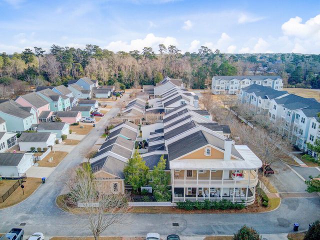 121 Sabal Court, Summerville, SC 29483