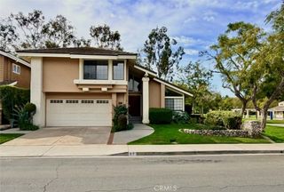 27 Earlymorn, Irvine, CA 92614