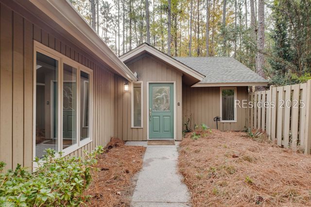 36 Sweet Bay Ln, Hilton Head Island, SC 29926