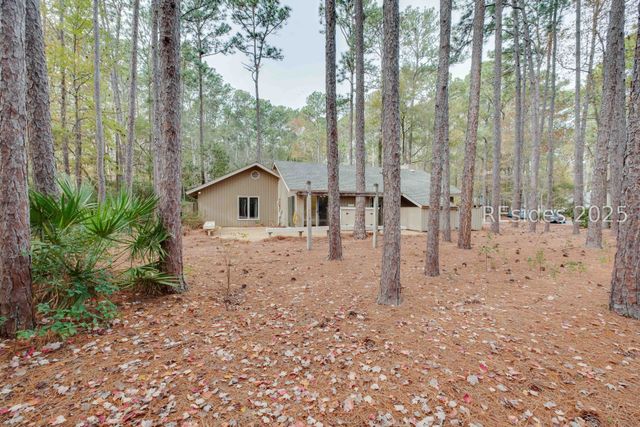 36 Sweet Bay Ln, Hilton Head Island, SC 29926