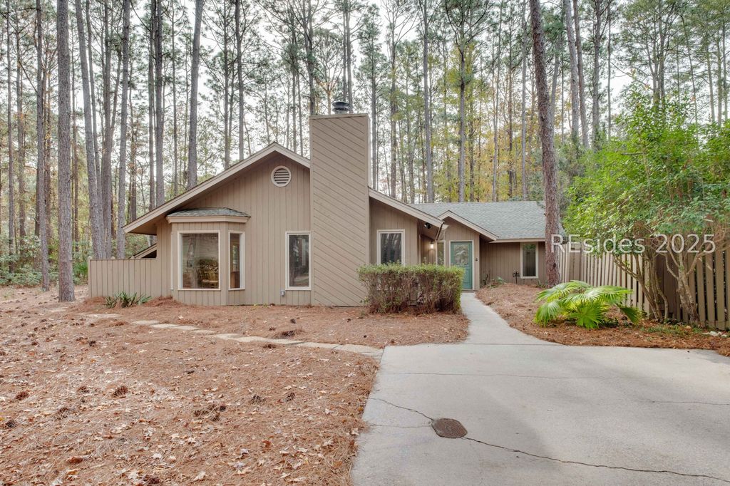 36 Sweet Bay Ln, Hilton Head Island, SC 29926