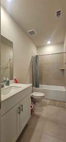 29215 Farmhouse Estates Dr, Waller, TX 77484