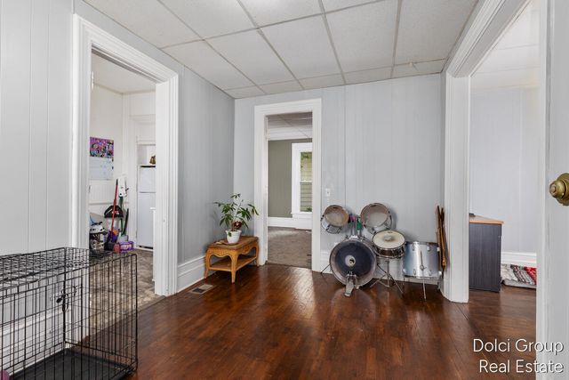 145 Lafayette Street, Ionia City, MI 48846