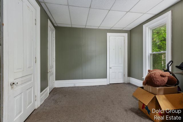 145 Lafayette Street, Ionia City, MI 48846
