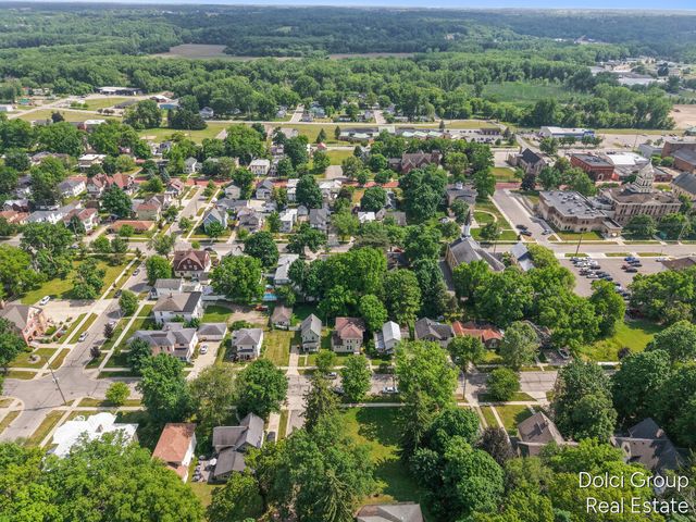 145 Lafayette Street, Ionia City, MI 48846