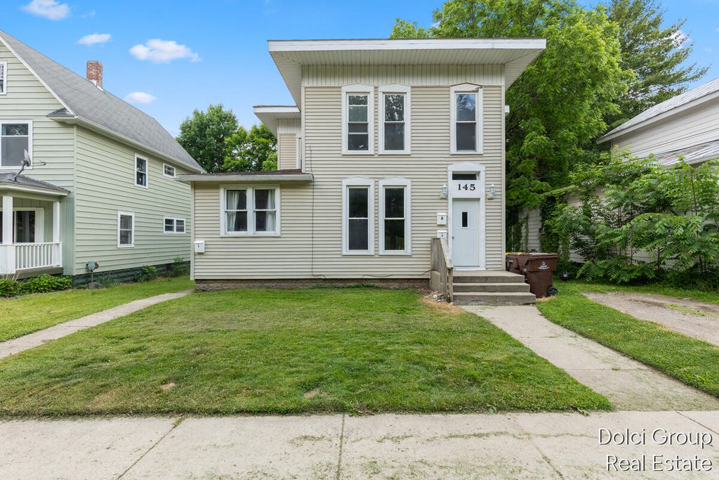 145 Lafayette Street, Ionia City, MI 48846