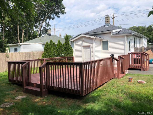 508 Michigan Street, Ronkonkoma, NY 11779