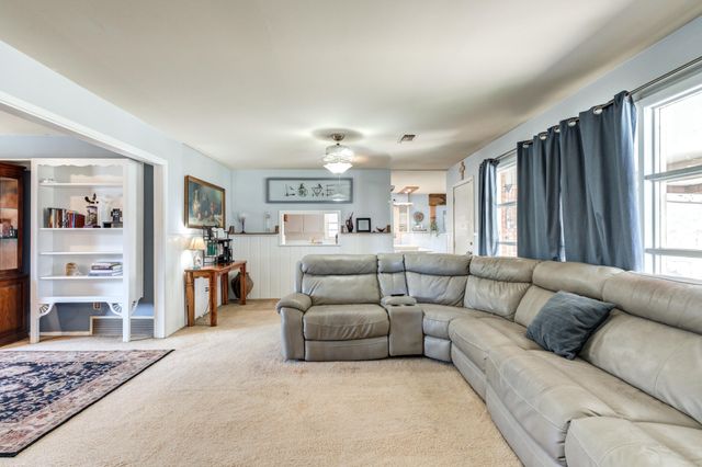 2132 69th Street, Lubbock, TX 79412