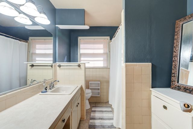 2132 69th Street, Lubbock, TX 79412