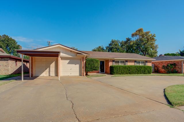 2132 69th Street, Lubbock, TX 79412