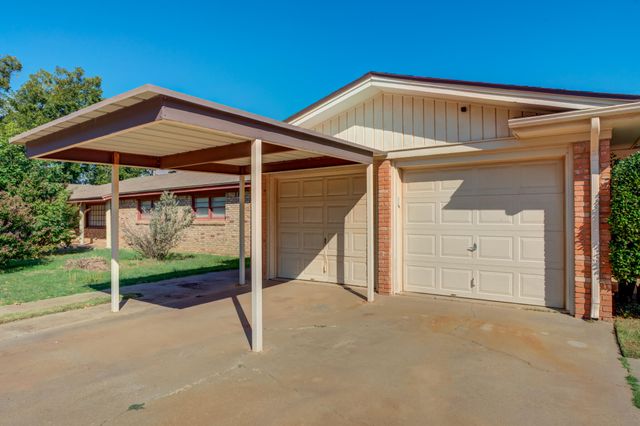 2132 69th Street, Lubbock, TX 79412