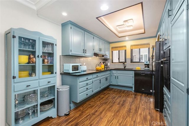 2098 Ronda Granada B, Laguna Woods, CA 92637