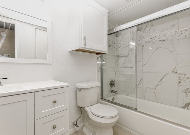 3022 Forest Lane 211, Dallas, TX 75234