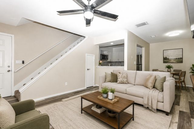 3022 Forest Lane 211, Dallas, TX 75234