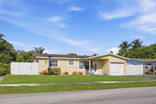 2211 NW 46th Avenue, Lauderhill, FL 33313