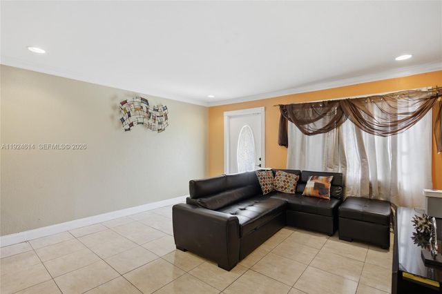 2211 NW 46th Avenue, Lauderhill, FL 33313