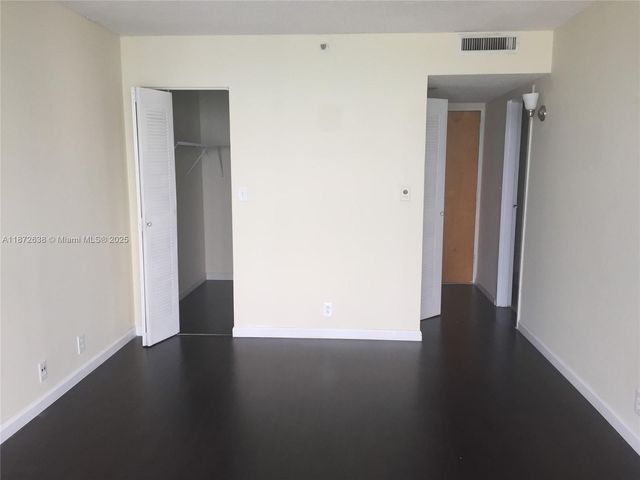 7601 E TREASURE DR 1814, Miami Beach, FL 33141