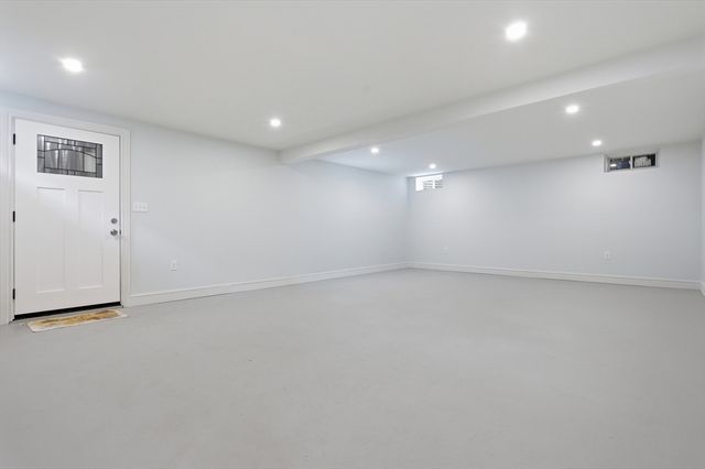 110 Haynes Rd, Townsend, MA 01469