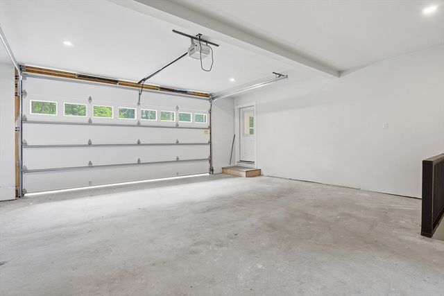 110 Haynes Rd, Townsend, MA 01469