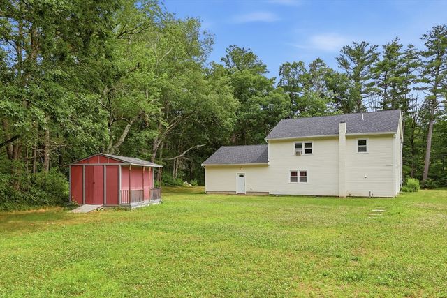 110 Haynes Rd, Townsend, MA 01469